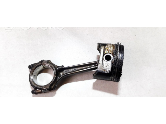  Поршень с шатуном  xs6ga2a  Ford Ka для бензинового двигателя 1.3