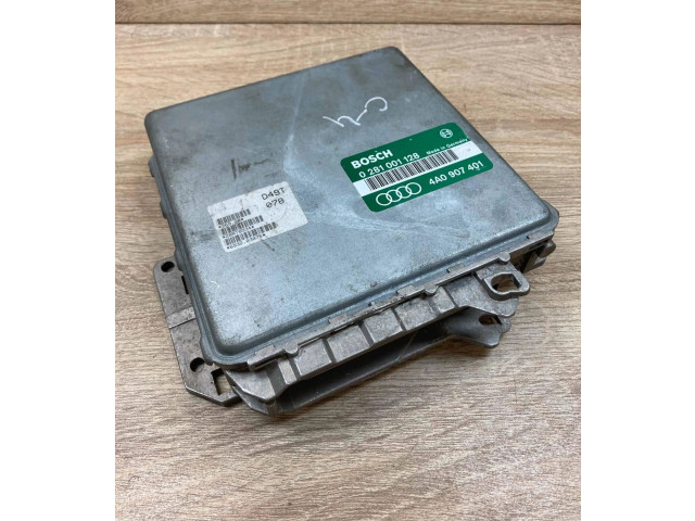 Řídící jednotka 4A0907401, 0281001128   Audi 100 S4 C4 1990