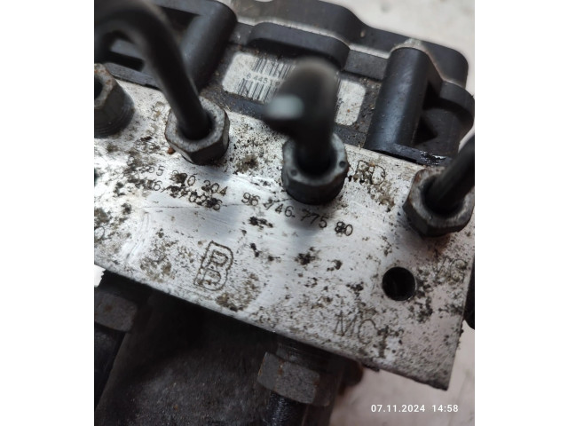 Jednotka ABS 9674677580   Peugeot 5008 2011