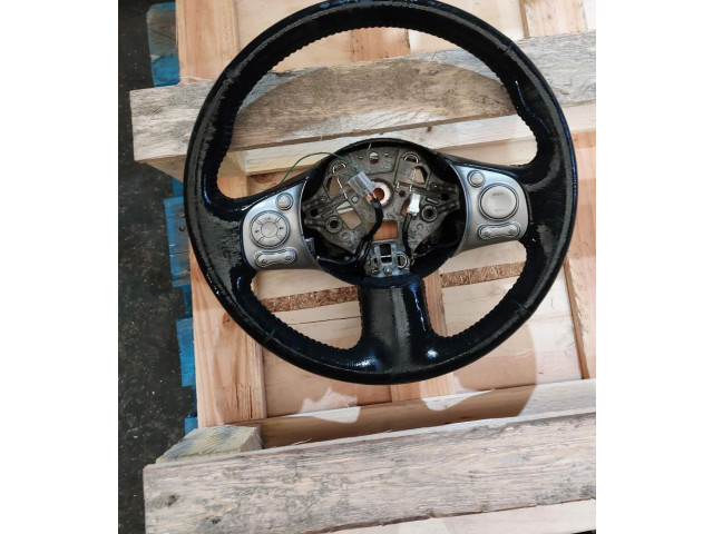 Volant Nissan Micra 2011   