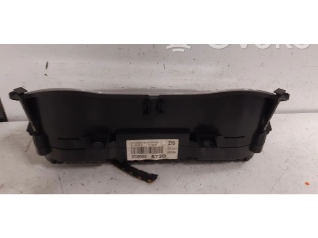 Přístrojová deska  Volkswagen Jetta VI 2013 5C6920873B  