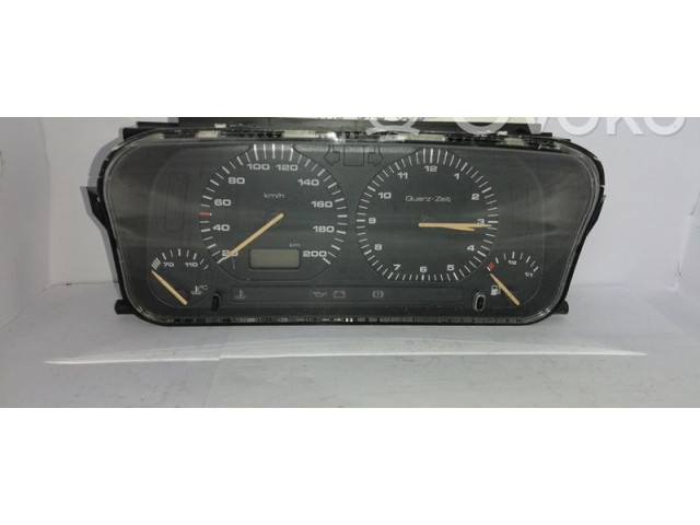 Панель приборов 88311188, 1H6919033   Volkswagen Golf III       