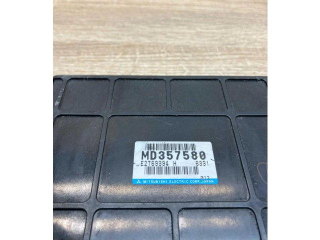 Řídící jednotka MD357580, E2T69394H   Mitsubishi Carisma 1996