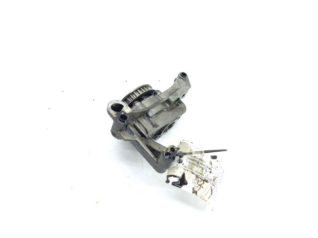Масляный насос  CAYC 03l115105b, 03l115263  Volkswagen Caddy 