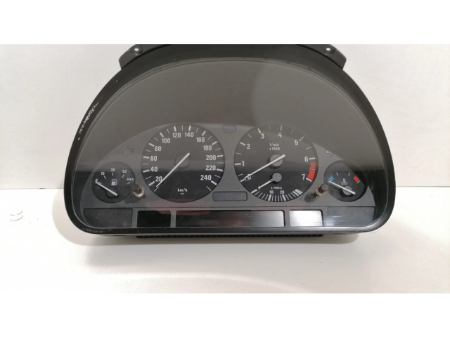 Přístrojová deska  BMW 7 E38 2000 62118369051  