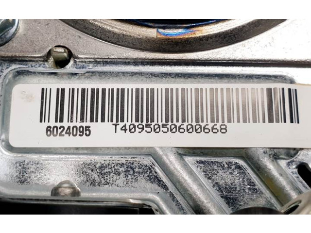Подушка безопасности водителя A4548600602   Smart ForFour II W453
