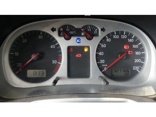 Спидометр (приборный щиток) 0268628002, IMPRK1273740   Volkswagen Bora 2000