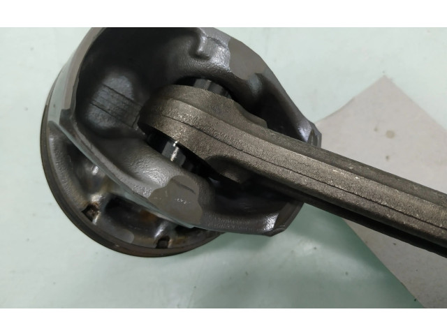 Píst 980726038001   Citroen C4 SpaceTourer    HN05 