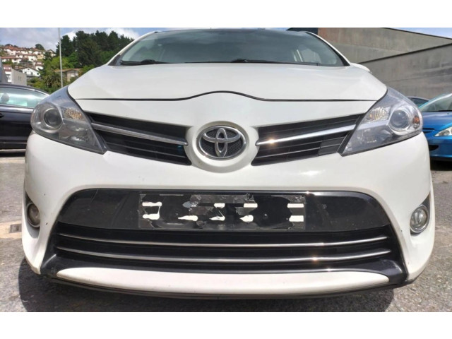   Pojistková skříňka 827300F290A, 827300F290A   Toyota Verso 2013