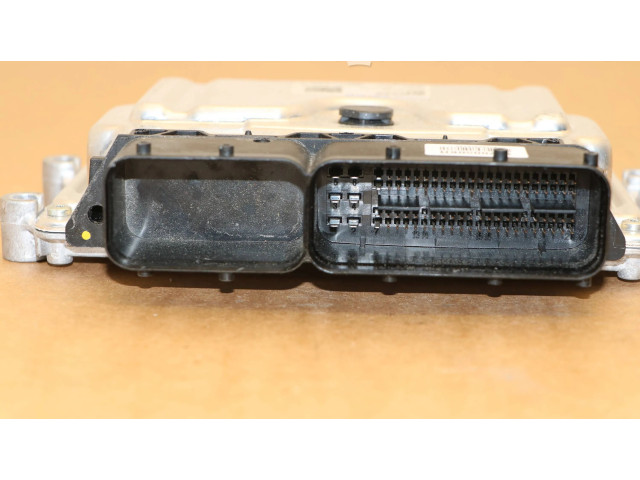 Блок управления двигателя 39751-1XGE1   KIA EV6
