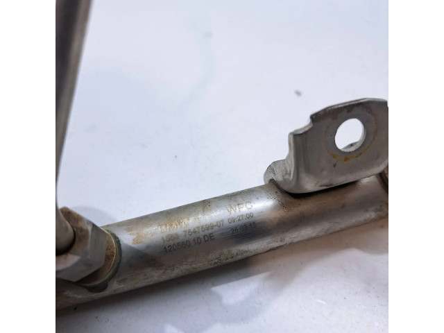 Vstřikovací lišta 13537547599, 7547599   BMW 5 F10 F11  pro benzínový motor 4.4  