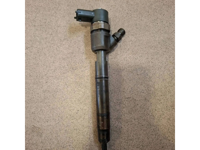 Vstřikovač 33800-2A8000   Hyundai ix35  pro naftový motor 1.7  