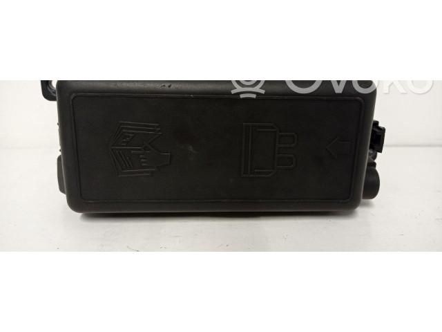Блок предохранителей 921337201   Mini Cooper Countryman R60    