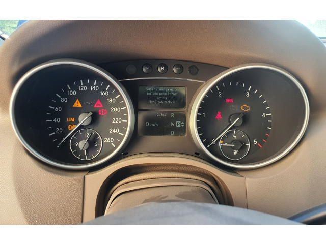 Панель приборов    Mercedes-Benz ML W164       
