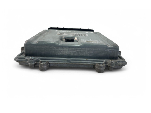 Řídící jednotka 31336983, 0281018414   Volvo XC60 2011