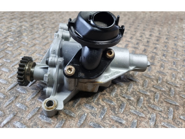 Масляный насос  DAYB 06H115105BT, 06L115251S  Audi Q5 SQ5 