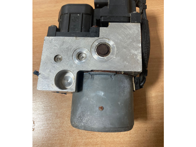 Jednotka ABS 27534FE180, 11000041860   Subaru Impreza II 2003