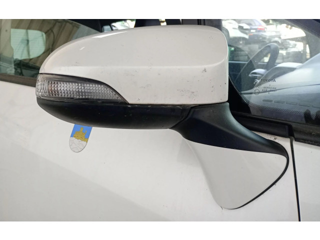 Zpětné zrcátko  Toyota Verso 2016  879100F130  