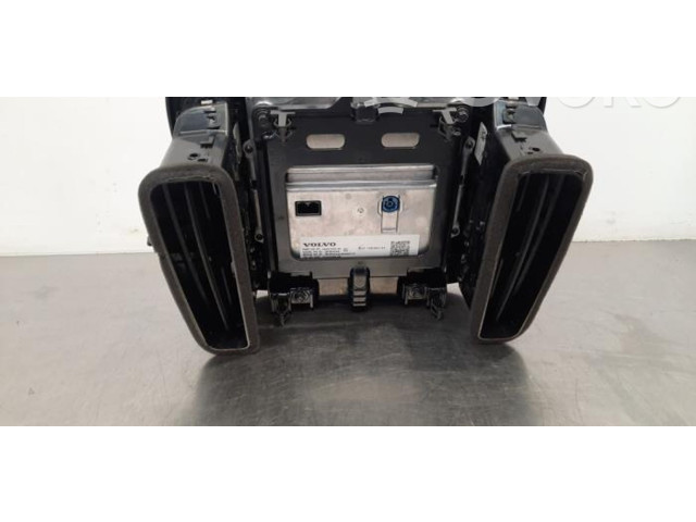 Дисплей    32247465   Volvo XC40