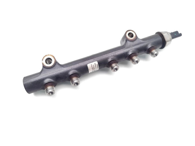 Vstřikovací lišta 9684753080   Peugeot 5008    9HR(DV6C) 