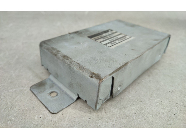 Блок управления коробкой передач UHC100131, HD73J079   Rover 75