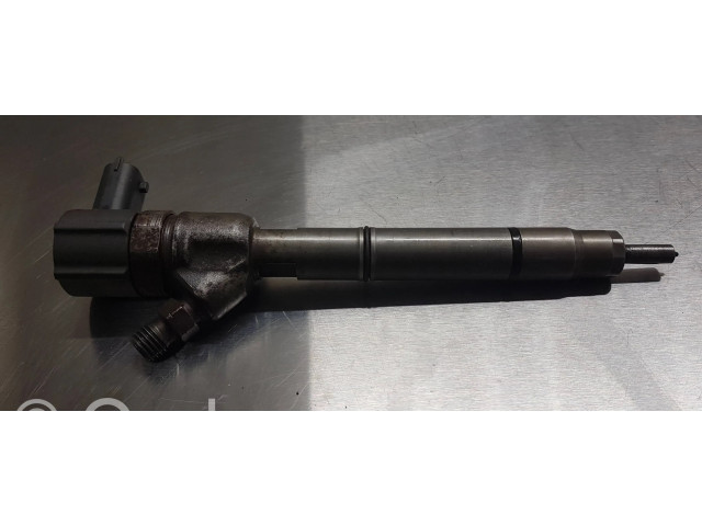 Vstřikovač 0445110320   Hyundai i30  pro naftový motor 1.6  
