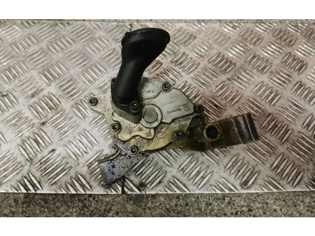 Поршень Масляный насос  03C105N03C, 03C115251M  Audi A3 S3 A3 Sportback 8P  