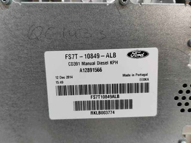 Přístrojová deska  Ford Mondeo MK V 2014 FS7T10849ALB  