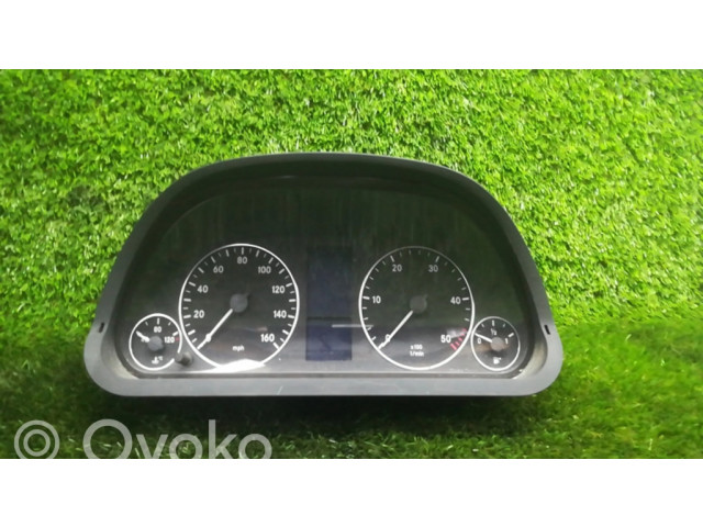 Přístrojová deska  Mercedes-Benz A W169 2005 milhas  