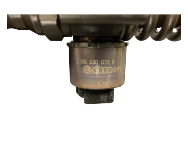 Vstřikovač 0414720403, 03G130073B   Volkswagen Touran I     