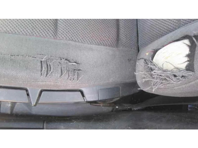 Vstřikovač KCA21S71365450   BMW 3 E30  pro naftový motor 2.5 D256T1 