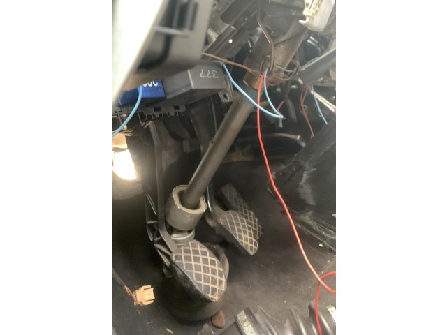 Pojistková skříňka Комплект оси рулевого колеса 8D0419502   Audi A4 S4 B5 8D 1998