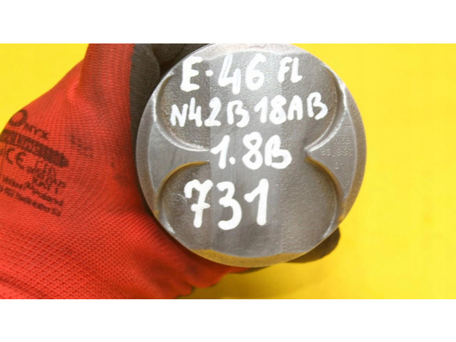 Píst 084167   BMW 3 E46     