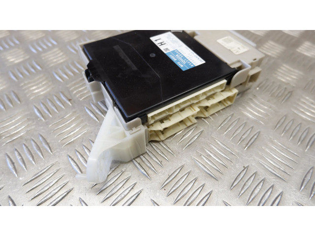 Блок комфорта 8922148450, 8273048J40   Lexus RX 450H   