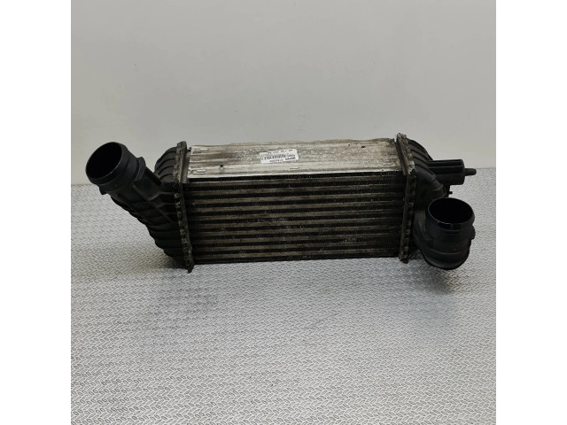 Интеркулер  9673015780, B1402004   Peugeot 5008 2.0