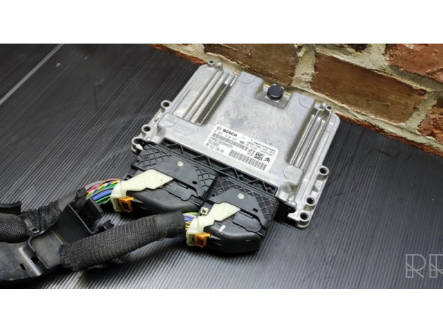 Řídící jednotka 9841215880, 0261S102VT   Opel Corsa F 2019