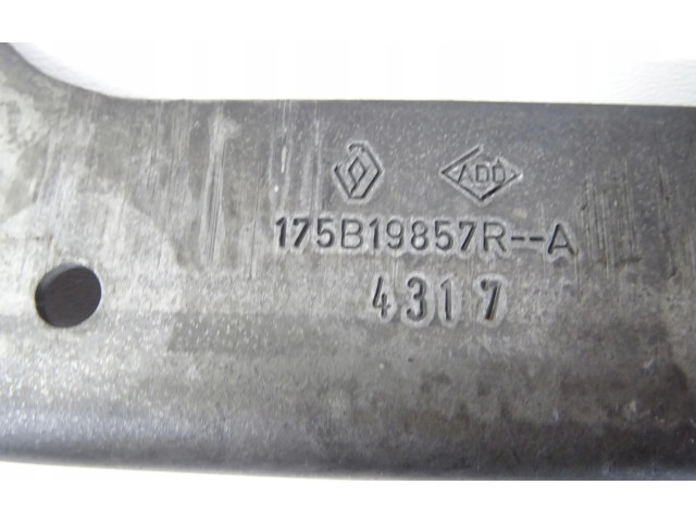 Vstřikovací lišta 110R-000119   Nissan Micra K14     