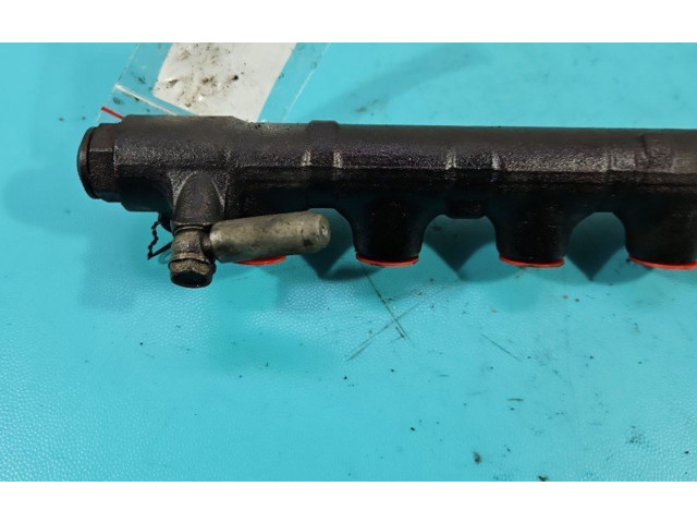 Vstřikovací lišta IMPRK1383537   Toyota Corolla E120 E130     