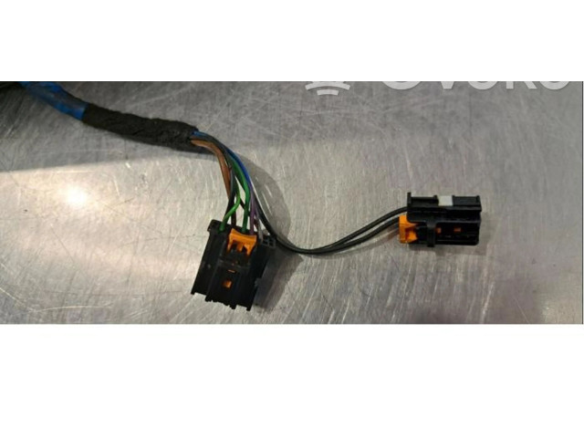 Zpětné zrcátko  Peugeot 208 2023  98471894XT  