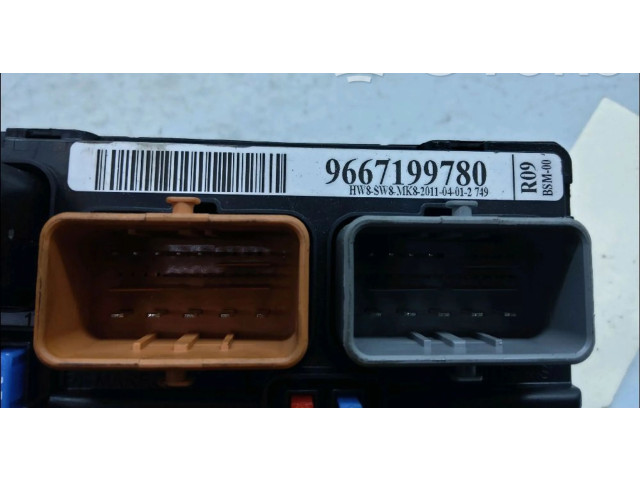   Pojistková skříňka 657077, 9667199780   Peugeot 207 2011