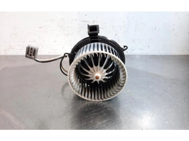 Вентилятор печки    13276230   Opel Zafira C