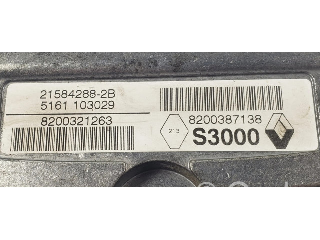 Блок управления двигателя 215842882B, 8200387138   Renault Megane II