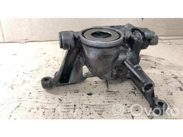 Čerpadlo oleje 059115105G   Audi A6 S6 C5 4B 2.5  