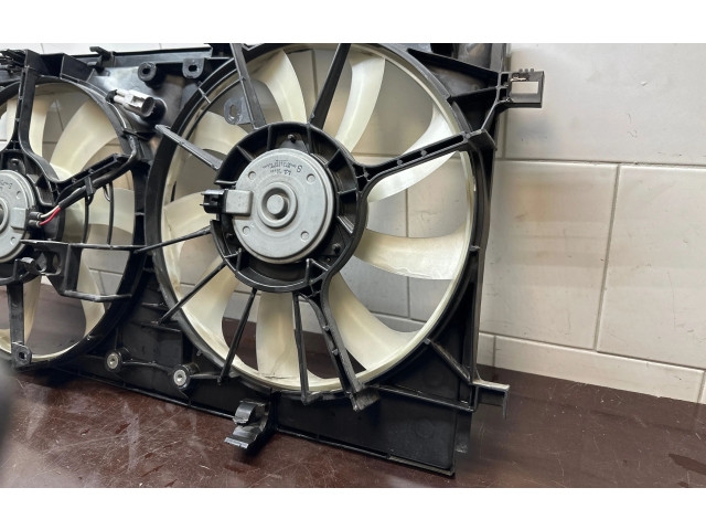 Вентилятор радиатора     1680001490, 1636336160    Toyota Prius (XW50) 