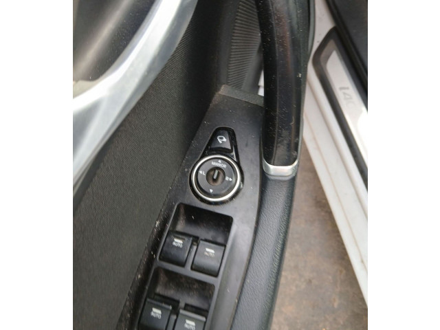 Zpětné zrcátko  Hyundai i40 2015  876103Z050, ABATIBLE  