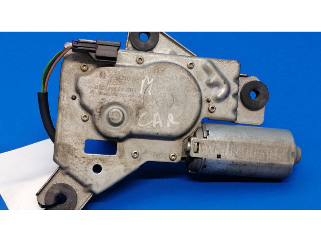 Моторчик заднего дворника 0390206817    Mitsubishi Carisma