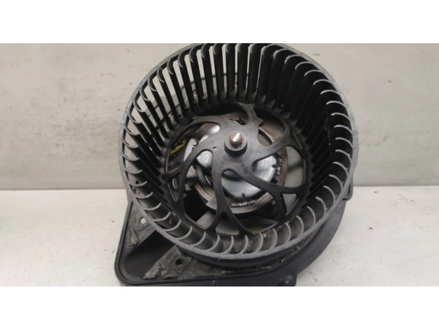 Вентилятор печки    H12833636M, 8T2820021   Volkswagen PASSAT B5.5