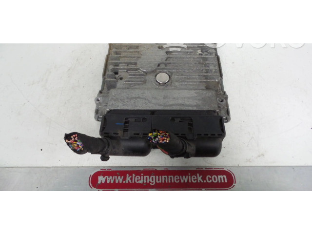 Řídící jednotka 03L906023PT   Audi A1 2014