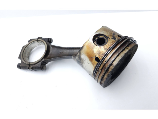  Поршень с шатуном L410 UE38199, UE9840  Rolls-Royce Silver Spur  
