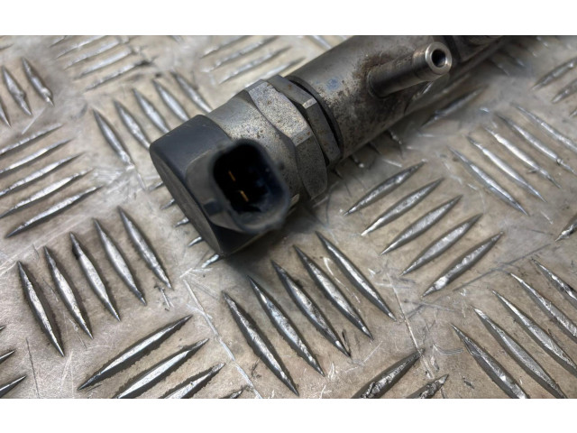 Vstřikovací lišta 30777759, 0445215025   Volvo S60    D5244T11 